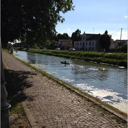 Barchessa Ca' Leon Sul Naviglio Del Brenta Villa Mira Exterior photo